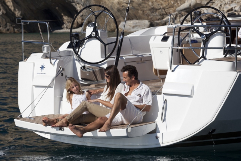 Jeanneau Sun Odyssey 469 Boat Review