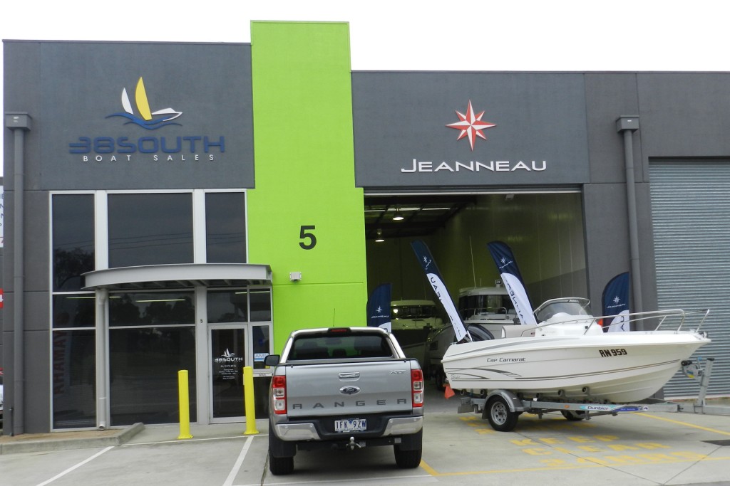 38 South  Boat Sales Grand Opening a Sizzling Success!