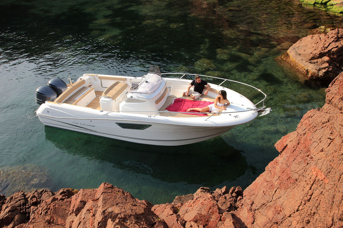 Jeanneau Cap Camarat 8.5 CC Boat Test