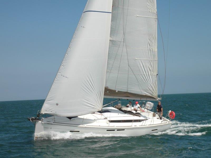 2014 Victorian Jeanneau Rendezvous