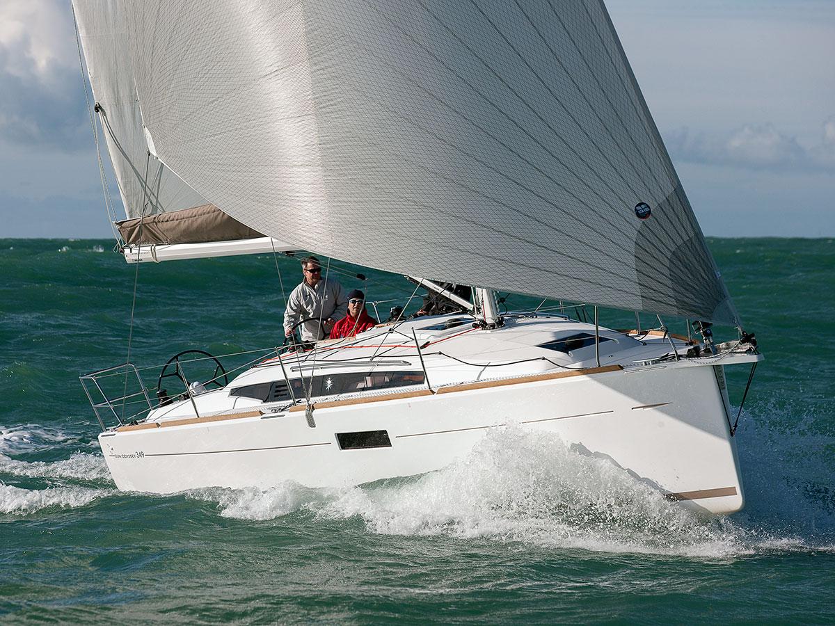 Jeanneau Sun Odyssey 349 coaxes you into the light