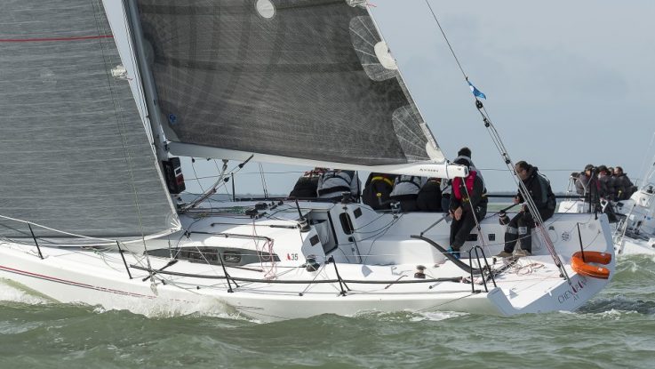 Archambault A35R wins Spi Ouest