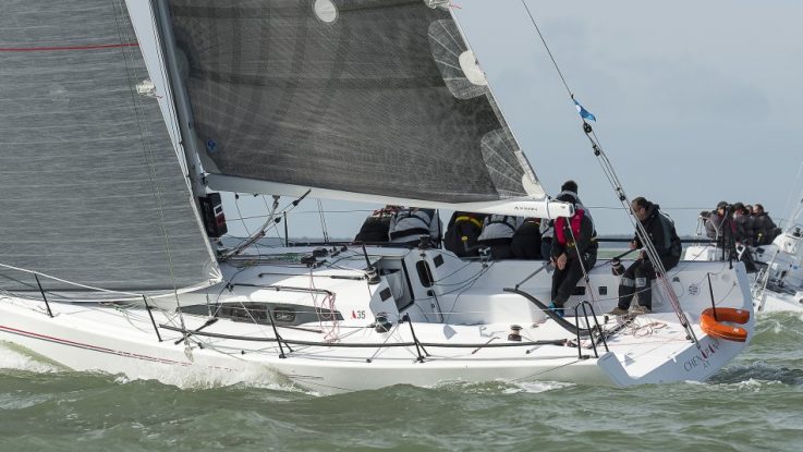 Archambault A35R wins Spi Ouest