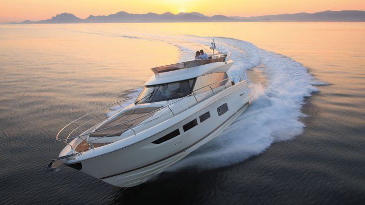 Motor Boats Monthly test the latest Prestige 550